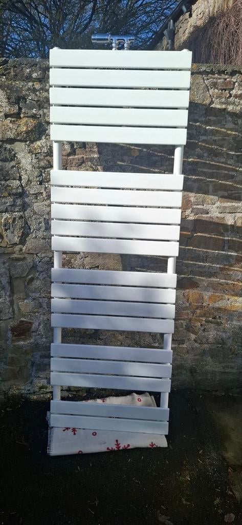 Radiateur - chauffe serviettes, Bricolage & Construction, Enlèvement, Utilisé, 80 cm ou plus, Radiateur