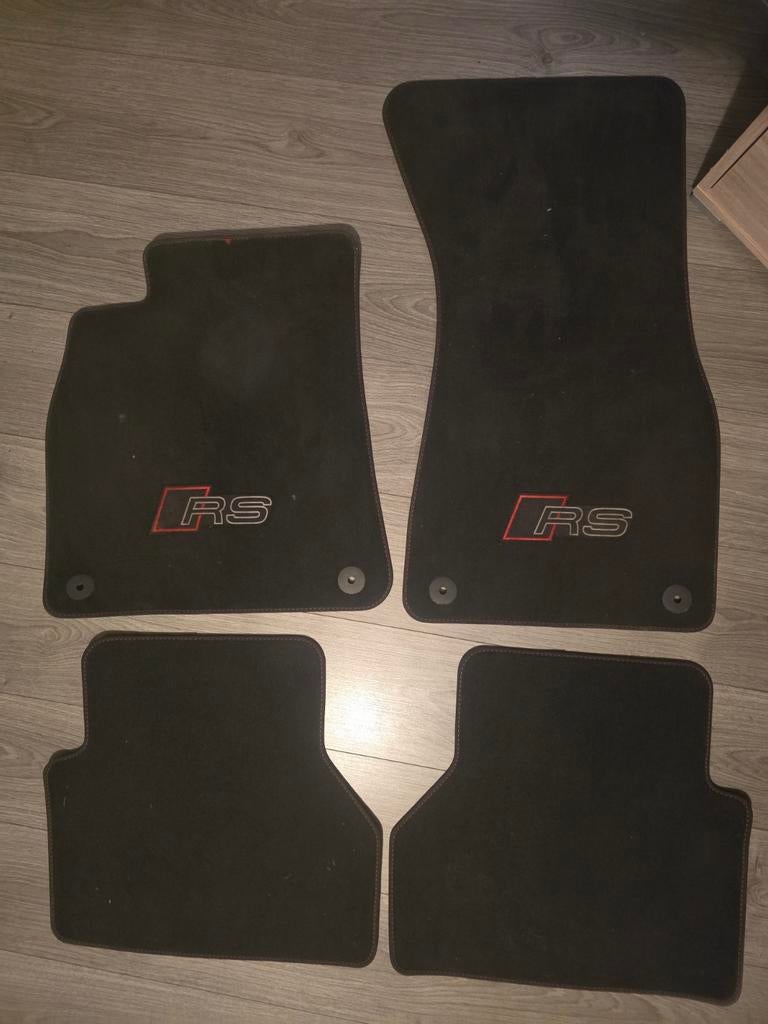 Tapis Audi RS6   C8