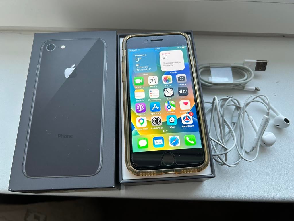 iPhone 8 64 Go gris sidéral, Télécoms, Téléphonie mobile | Apple iPhone, Gris, Enlèvement ou Envoi, Utilisé, 64 GB