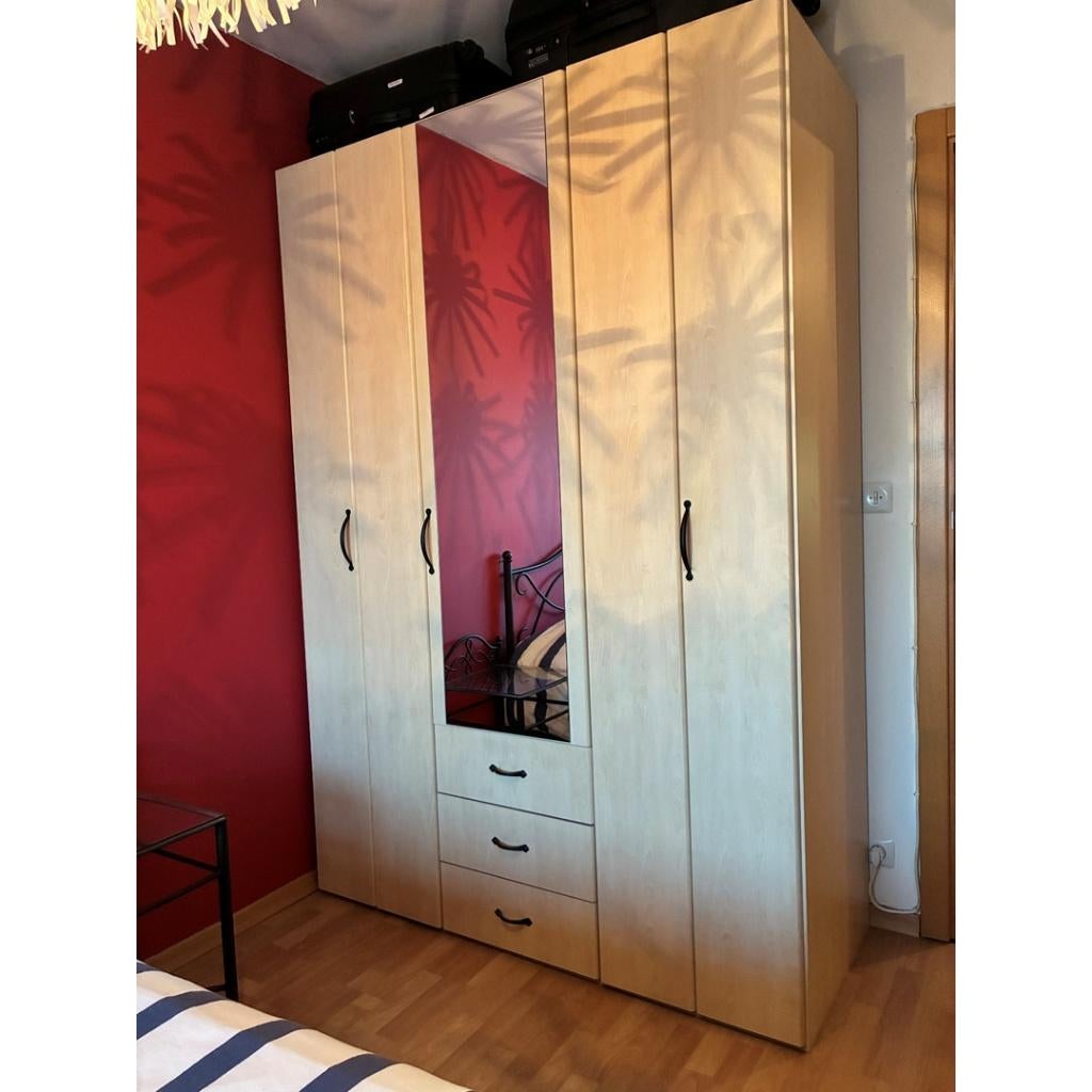 Garde robe, Comme neuf, Enlèvement, 200 cm ou plus, Autres essences de bois