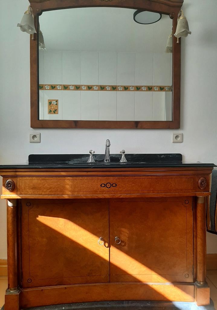 vintage wastafel met kast en spiegel, Doe-het-zelf en Bouw, Sanitair, Ophalen, Zo goed als nieuw, Wastafel