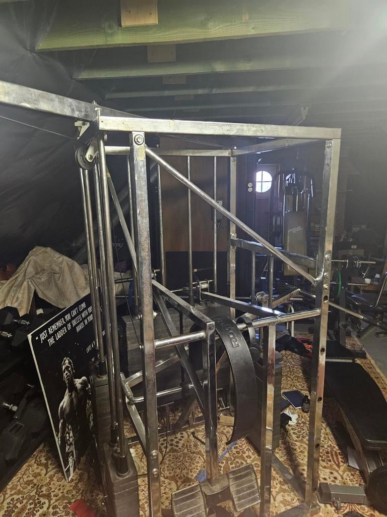 Multistation oldschool fitness, Enlèvement