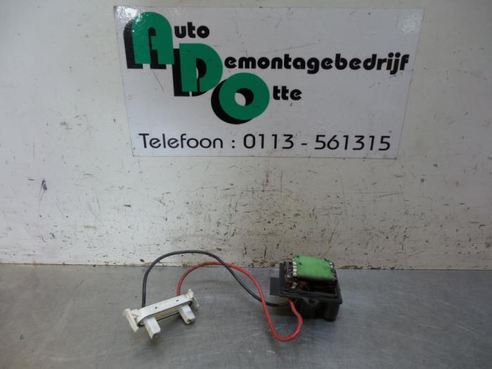 Résistance chauffage d'un Renault Kangoo (Kangoo 01-), Renault, -, 3 mois de garantie, Utilisé