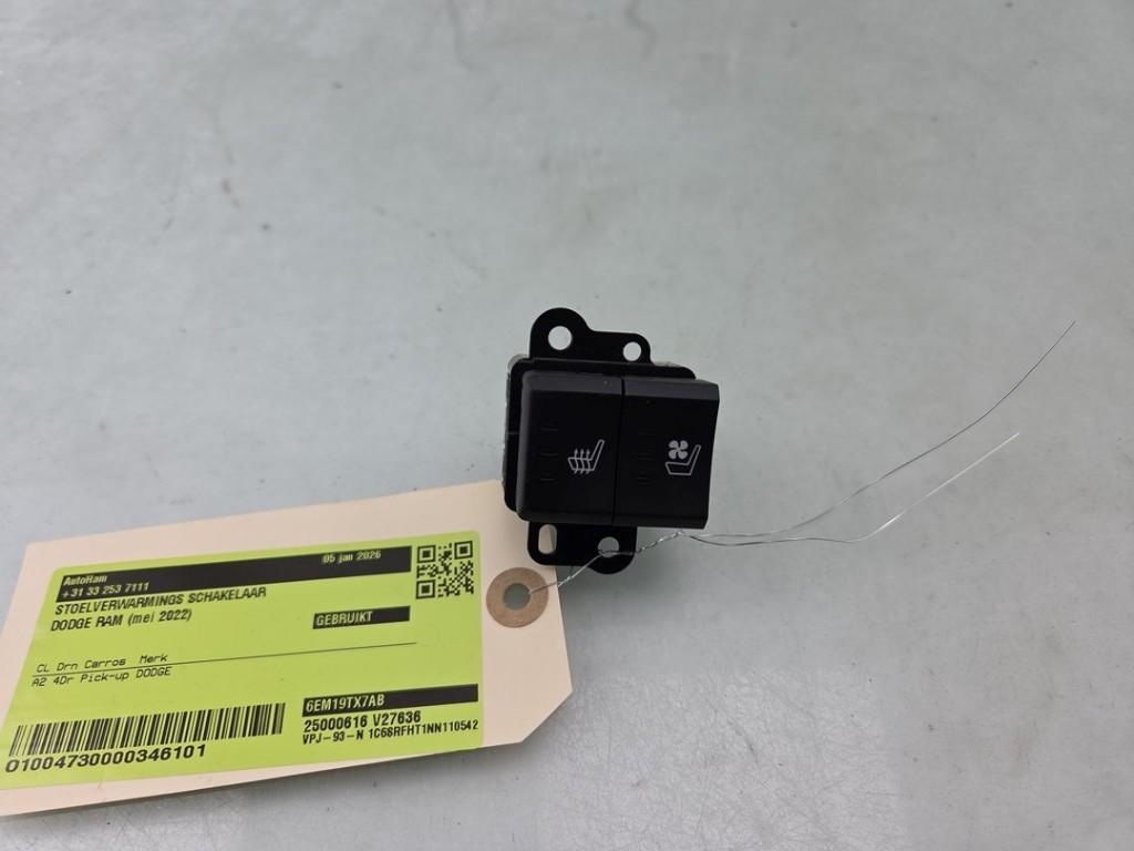 STOELVERWARMING SCHAKELAAR RAM 1500 Crew Cab (DS), Auto-onderdelen, Taurusavenue 1
2132 LS  Hoofddorp, NL, Webaccessibility@stellantis.com