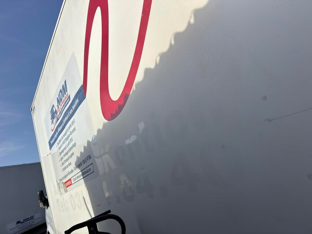 caminette avec hayon hauteur 3m30 cm, Euro 5, Achat, 110 kW, 3 places