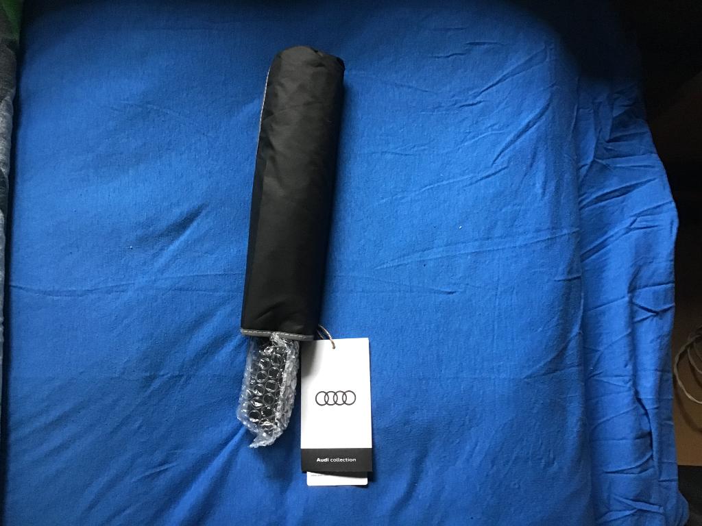 Parapluie Audi (NOUVEAU), Bijoux, Sacs & Beauté, Parapluies, Enlèvement ou Envoi, Neuf, Noir