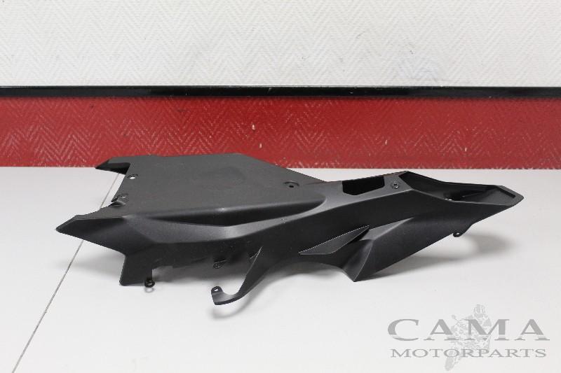 ACHTERSPATBORD BINNEN DEEL YZF R1M 2015-2016 (YZF-R1M 2CR), Motoren, Dhr. S. di Majo, Gebruikt, Info@cama-motorparts.nl, P.J. Troelstraweg 8 8
3144 CX  MAASSLUIS, NL