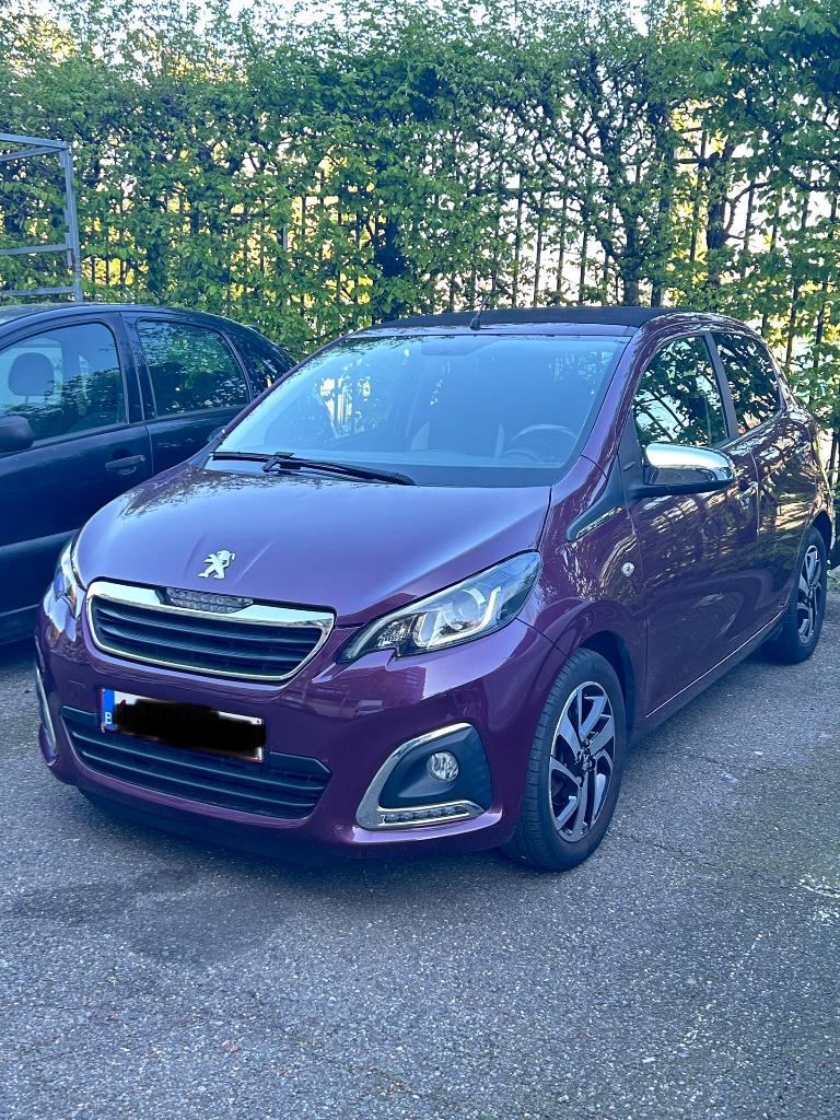 Peugeot 108    30 000 km, Autos, Peugeot, Particulier, Caméra de recul, Airbags, Air conditionné, Bluetooth, Toit ouvrant, Essence