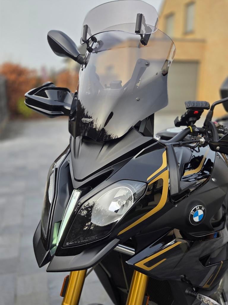 Prachtige BMW S1000XR  triple black special edition, Motos, Pièces | BMW, Enlèvement