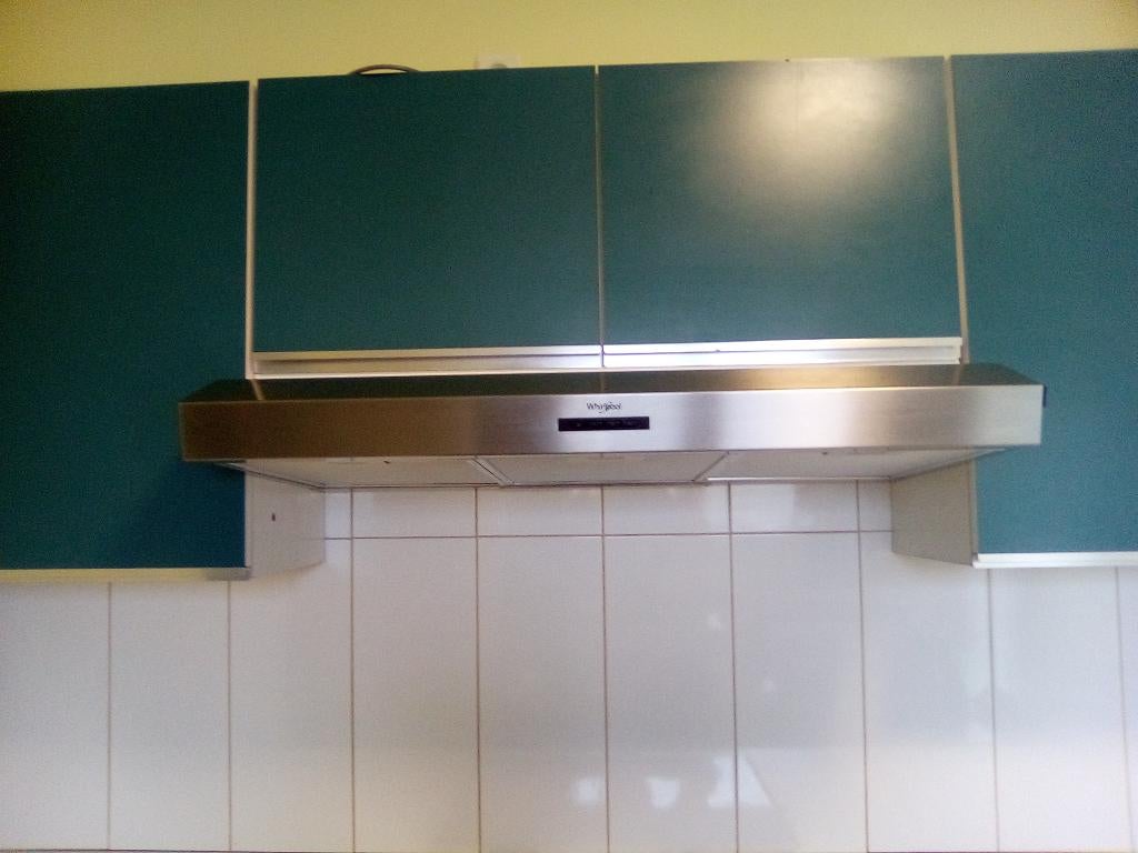 hotte WHIRLPOOL 90 cm finition inox, Electroménager, Moteur, Hotte murale, Comme neuf, Enlèvement