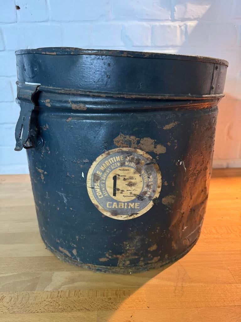 Vintage industriele ton koffer uit scheepvaart - Cabine, Ophalen