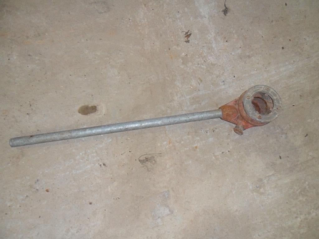 Draadsnijkop Ridgid 2" + arm met ratel, Ophalen of Verzenden, Zo goed als nieuw