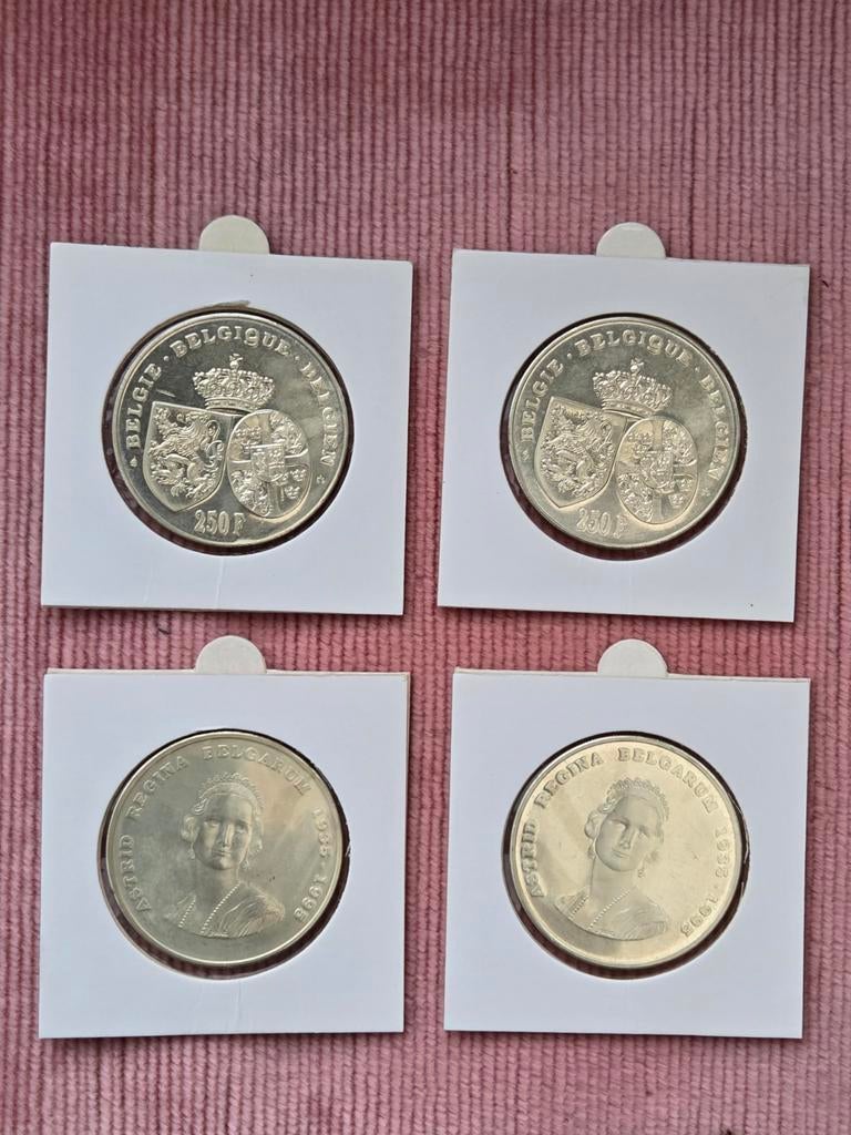 4 MAAL 250 fr Astrid. 925 ZILVER., Postzegels en Munten, Ophalen of Verzenden