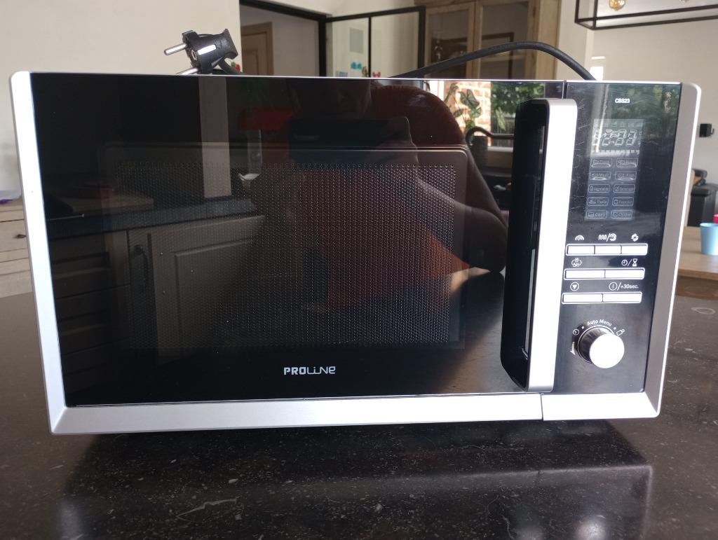 Proline combimagnetron CBS 23, Electroménager, Micro-ondes, Utilisé, Autoportant, 45 à 60 cm, Gril, Air chaud, Plaque tournante