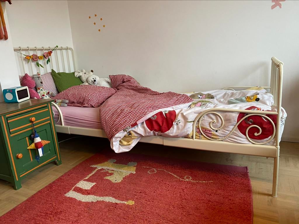 Volledige kinderkamer te koop - Kortrijk, Kinderen en Baby's, Kinderkamer | Bedden, Ophalen, Zo goed als nieuw, Matras