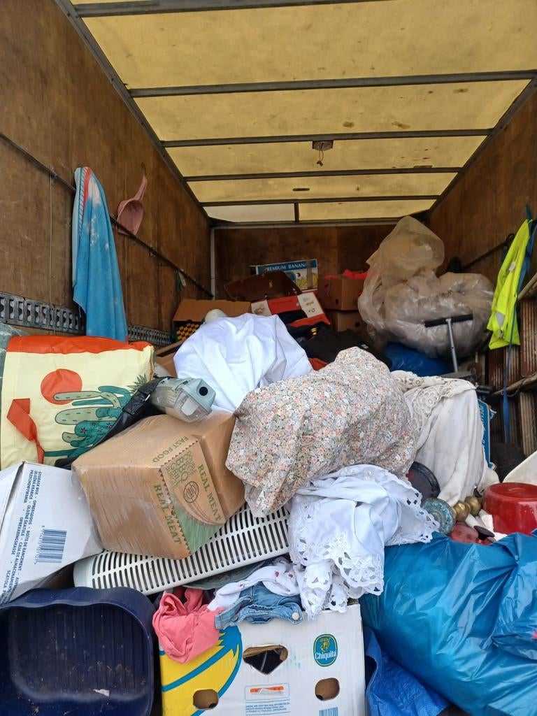 Vide grenier maison, Services & Professionnels