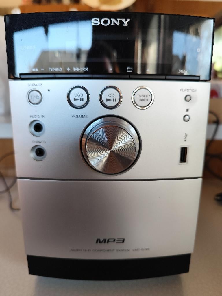 Compacte stereo keten van sony inclusief twee boxen, Ophalen, Zo goed als nieuw, Tuner of Radio, Sony