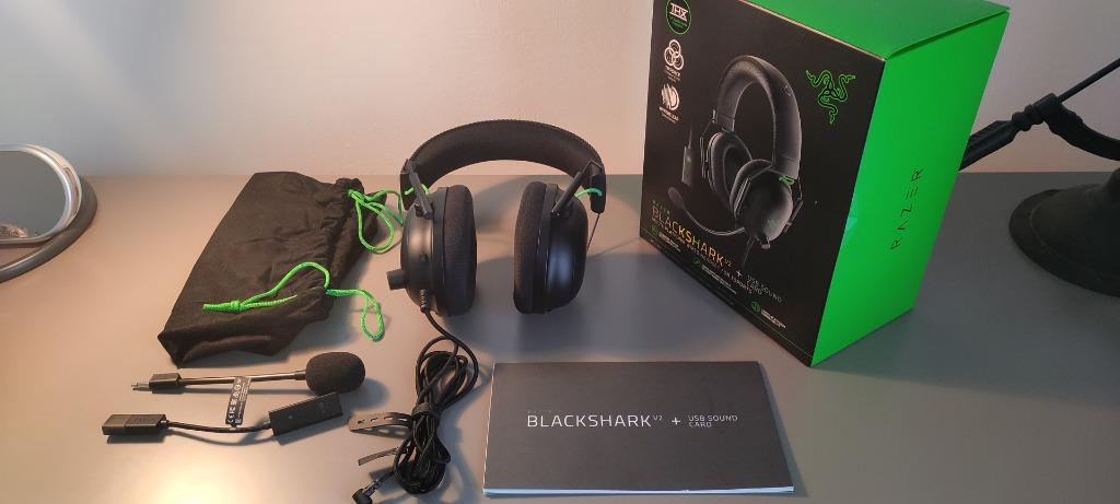 Razer Blackshark V2 Gaming Headset + USB Mic Enhancer - PC -, Computers en Software, Mute-functie, Nieuw, Ophalen of Verzenden