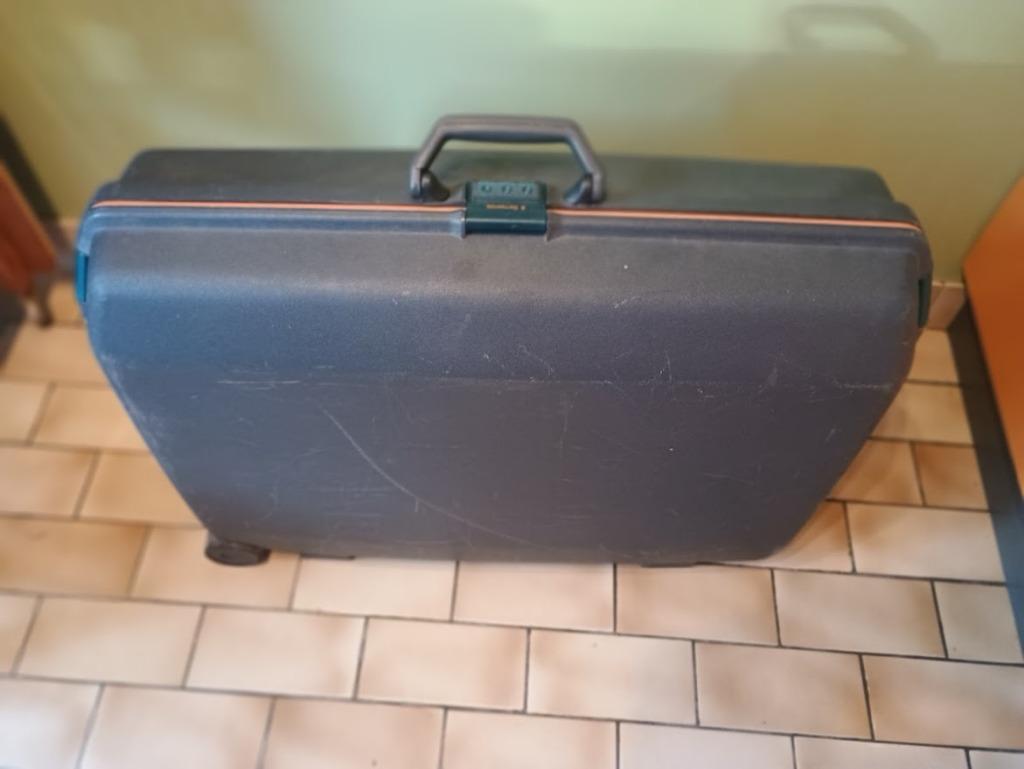 Valise Samsonite, Bijoux, Sacs & Beauté, Valises, Enlèvement, Roulettes