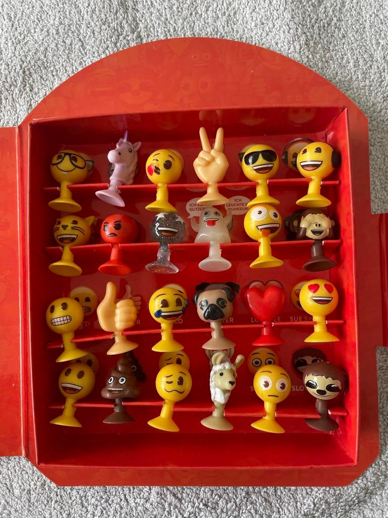 2019 Emojis Aldi rode doos compleet met 24 emojis, Verzamelen, Aldi, Ophalen of Verzenden