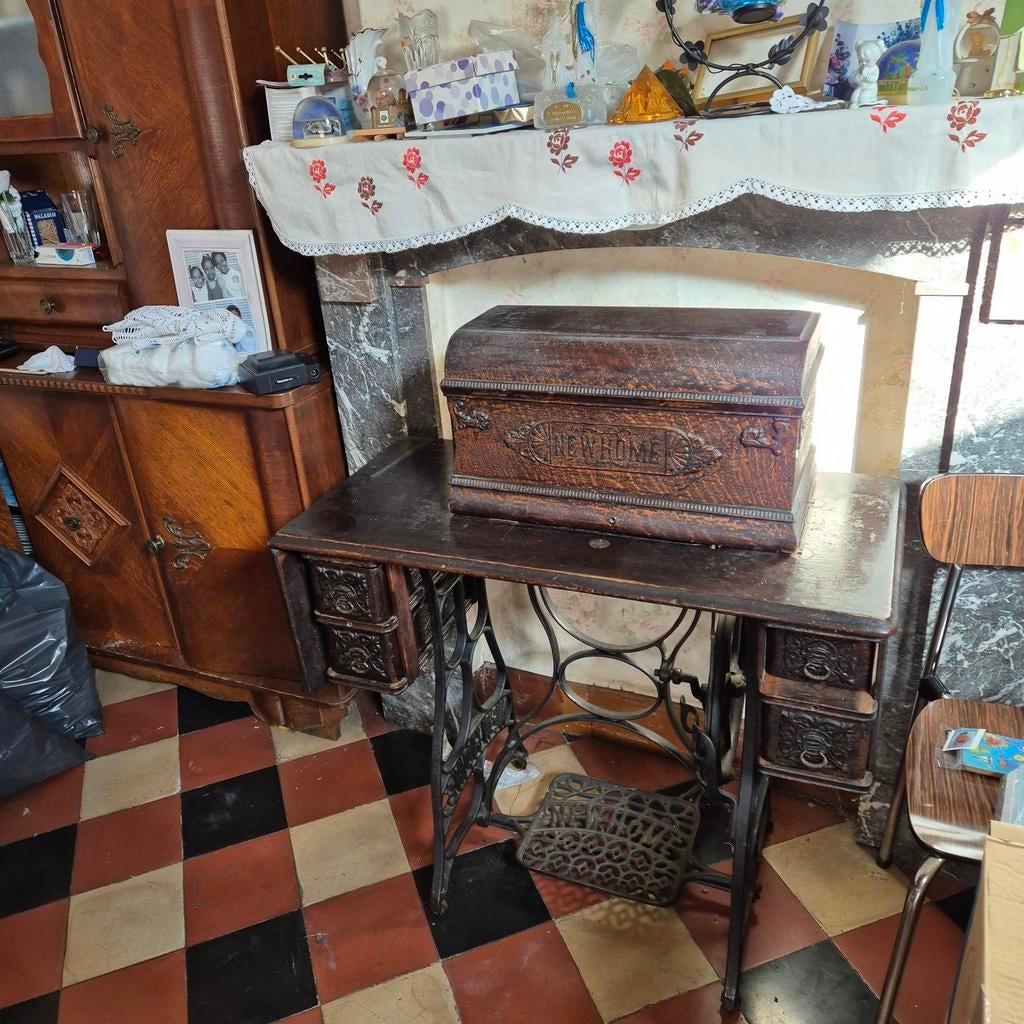 Antiquité machine à coudre SINGER, Antiquités & Art, Enlèvement