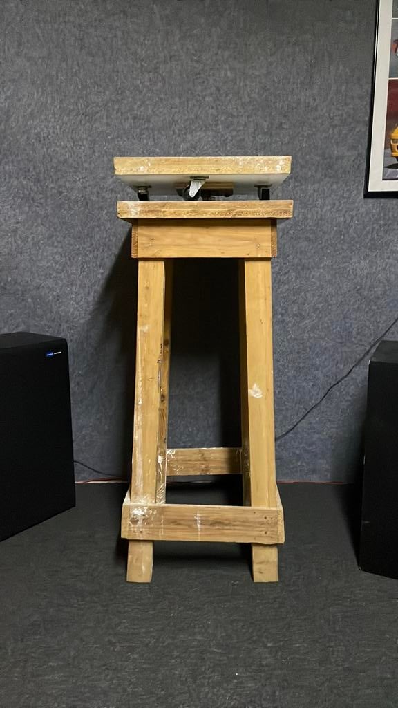 Werkbank - beeldhouwbok - boetseerwerktafel met draaitafel, Ophalen, Gebruikt