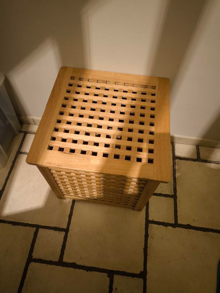 Coffre en bois Ikea, Maison & Meubles, Enlèvement