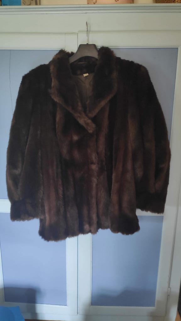 Minkbontjas maat 48, Ophalen of Verzenden, Zo goed als nieuw, Maat 46/48 (XL) of groter, Zwart