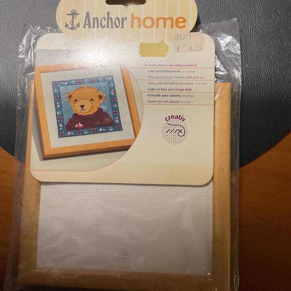 Houten lijstje, stuk Aida stof en 2 berenpatronen . Lees!, Boeken, Hobby en Vrije tijd, Ophalen of Verzenden