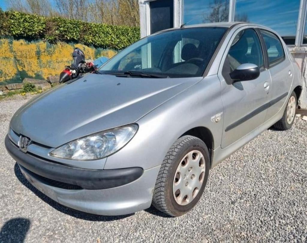 PEUGEOT 206 1.4I 2005 147.595KM 5PORTES PRIX 500€, Auto's, Peugeot, Bedrijf, 5 deurs, 1390 cc, Te koop
