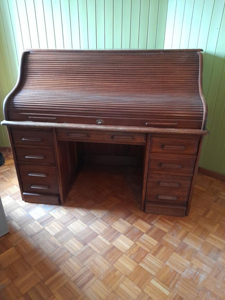 Bureau américain, Enlèvement