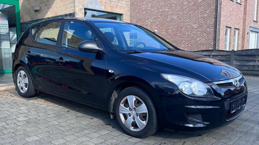 Hyundai I30 * 1J GARANTIE * GEKEURD * LEZ OK * TOPSTAAT, Auto's, Hyundai, Elektrische ramen, Zwart, Bedrijf, Dealer onderhouden