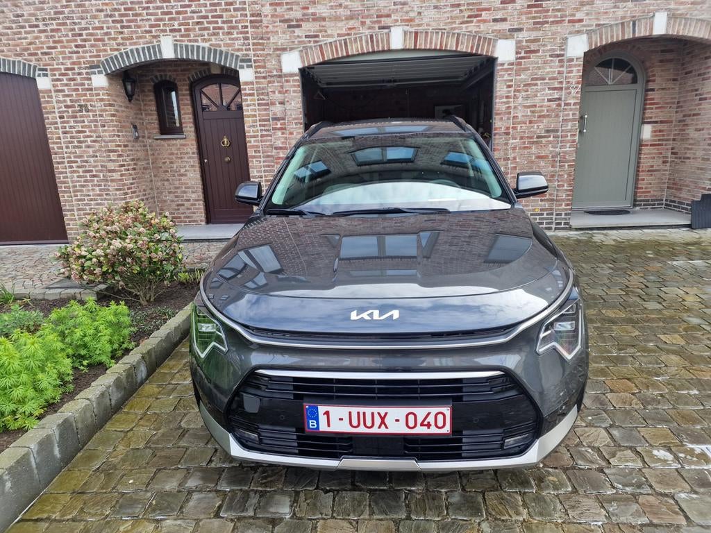 Kia Niro Hev 1.6GDI 141pk 103 kw nog garantie tot 2030, Auto's, Kia, Parkeersensor, Overige kleuren, 5 deurs, Zilver of Grijs
