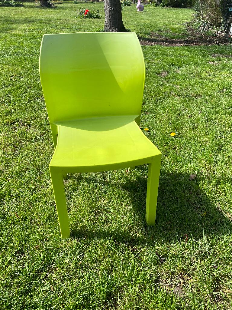 Plastieken stoelen , tuinstoelen 8 stuks, Tuin en Terras, Ophalen, Zo goed als nieuw, Kunststof, Stapelbaar