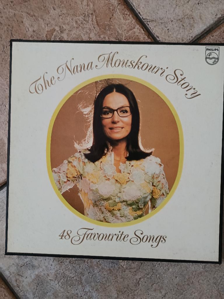 Coffret nana Mouskouri,l'lstoire de nana Mouskouri, CD & DVD, Vinyles | Pop, 12 pouces, Enlèvement ou Envoi, 1970 - 1979, Utilisé