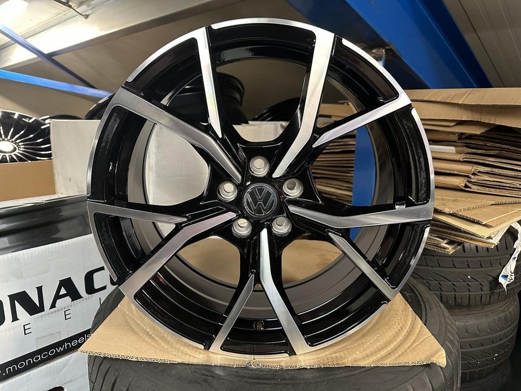 NIEUW 17inch Audi VW Seat Skoda GTI Style Velgen! 5x100, Auto-onderdelen, -, -, Banden en Velgen, Nieuw