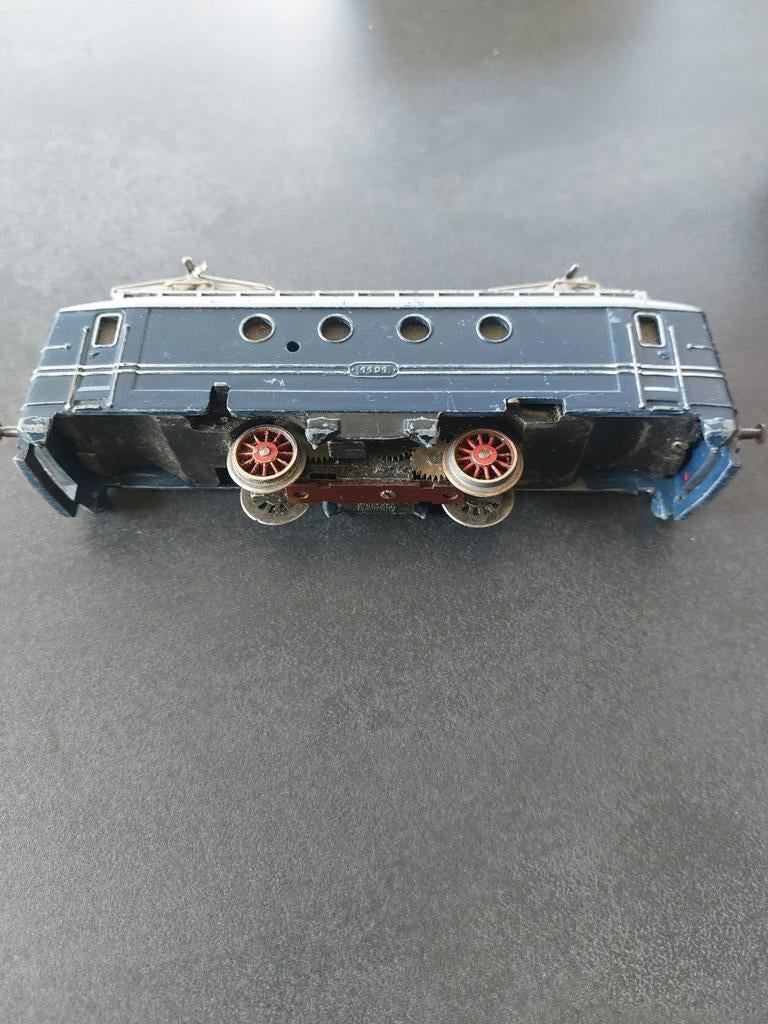 Marklin Ho, Enlèvement ou Envoi