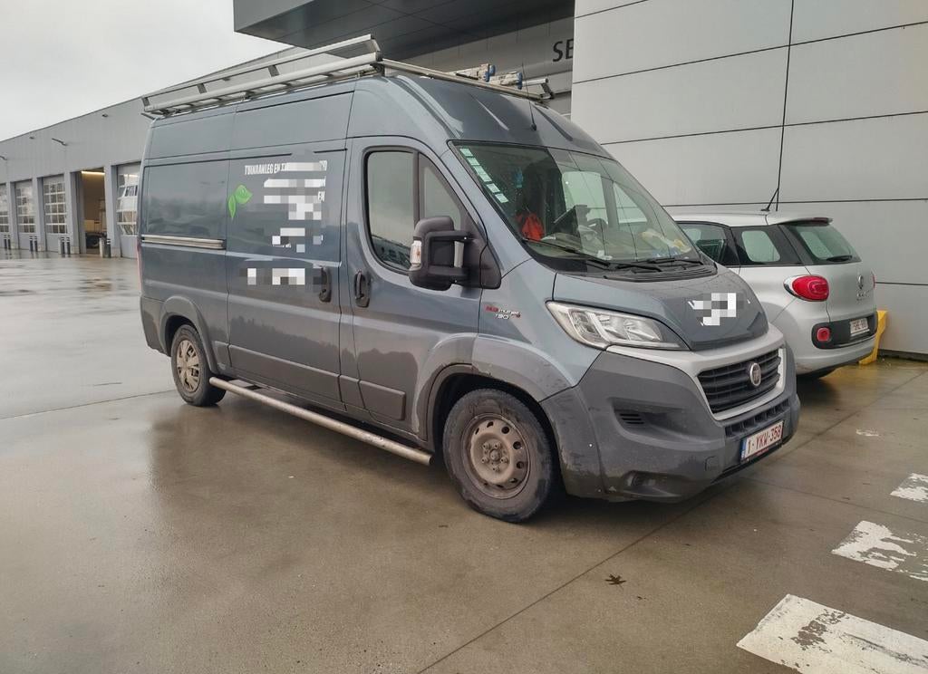 Te koop Fiat ducato, Autos, Camionnettes & Utilitaires, Argent ou Gris, Euro 6, Boîte manuelle, Noir