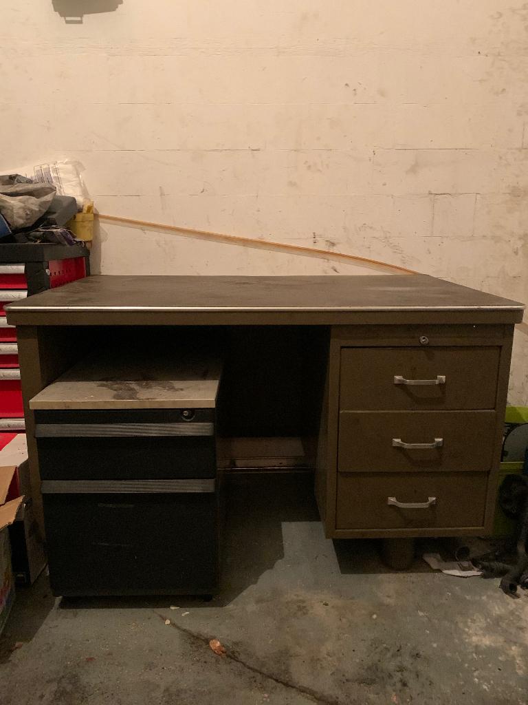 Stalen Bureau Te Koop, Ophalen, Gebruikt, Metaal, Bruin