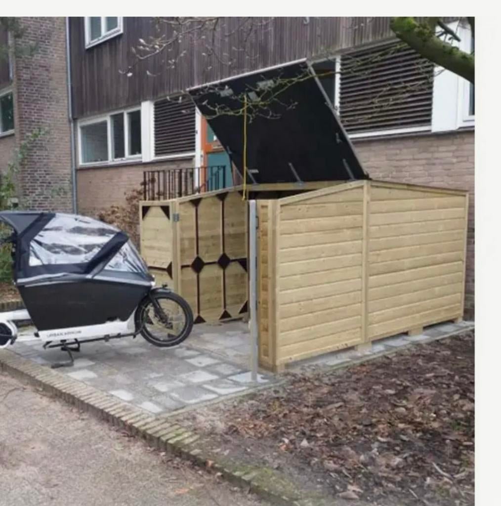 Lutra Fietsenberging, Tuin en Terras, Ophalen, Zo goed als nieuw, Fietsenberging