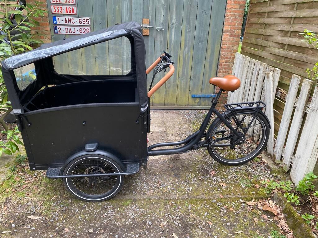 Vélo cargo noir, Autres marques, Électrique, Comme neuf, Enlèvement