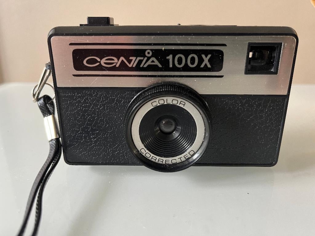 Appareil photo vintage CENTIA 100X 126, Enlèvement ou Envoi