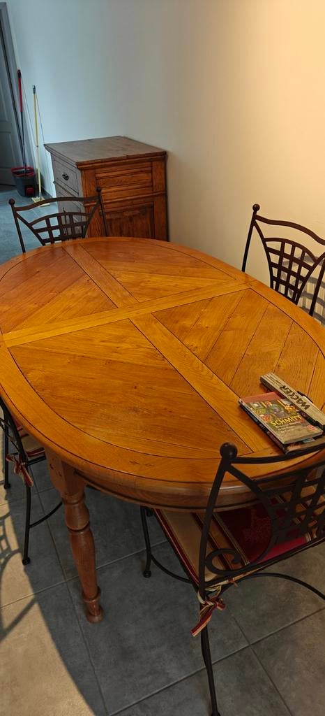 Enorme volledige eetkamer, Ophalen, Gebruikt, Rustique, 6 tot 8 stoelen