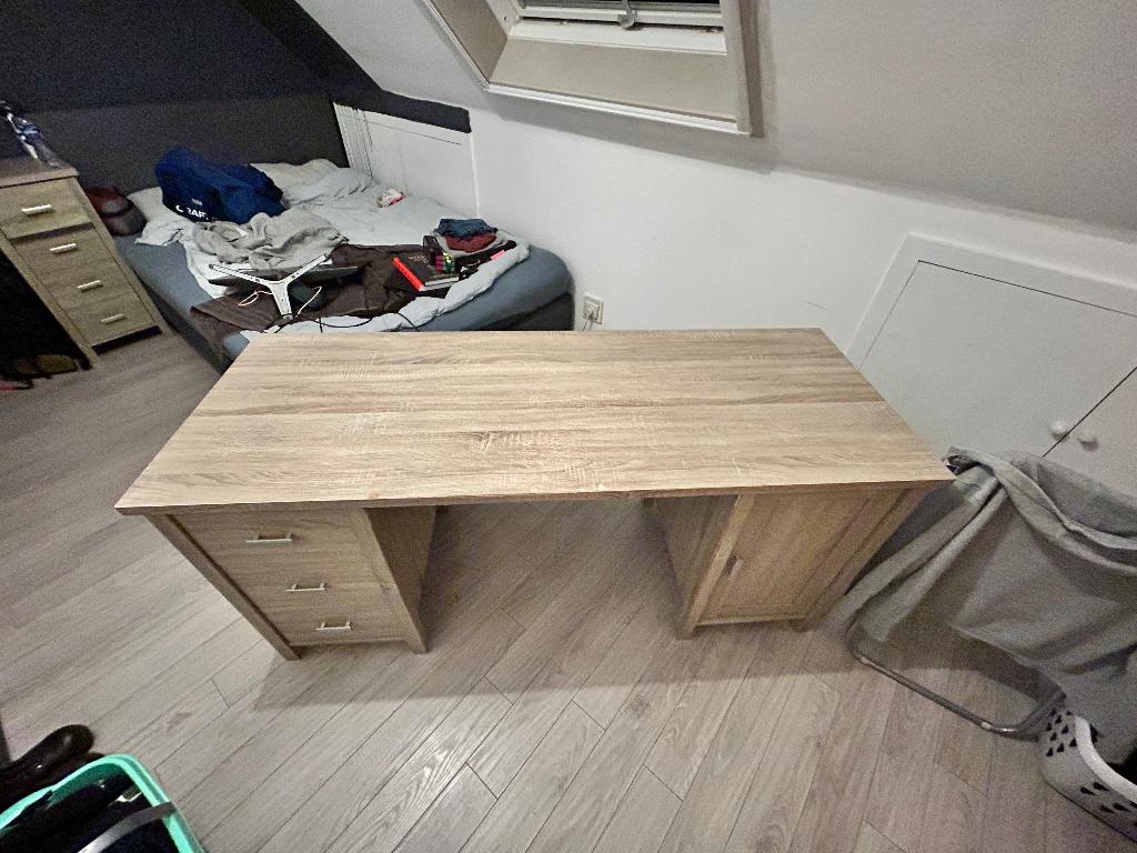 Bureau, Maison & Meubles, Bureaux, Autres marques, Autres types, Enlèvement, Utilisé