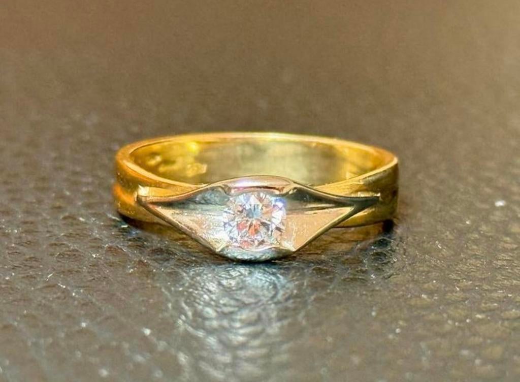 18K gouden ring met natuurlijke diamant 0.30ct certificaat!, Bijoux, Sacs & Beauté, Bagues, Or, 17 à 18, Jaune, Enlèvement ou Envoi