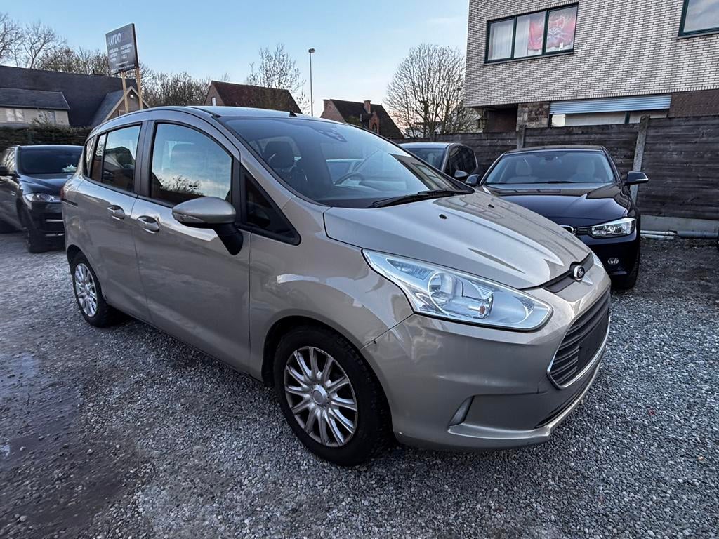 Ford b-max 1.6 benzine/automaat/word gekeurd voor verkoop, Auto's, 4 cilinders, B-Max, Beige, Bedrijf