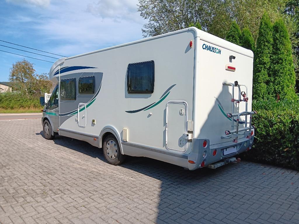 chausson flasch 7.30 meter met 60.000 km, Caravans en Kamperen, Ringverwarming, Koelkast, Ford, 7 tot 8 meter