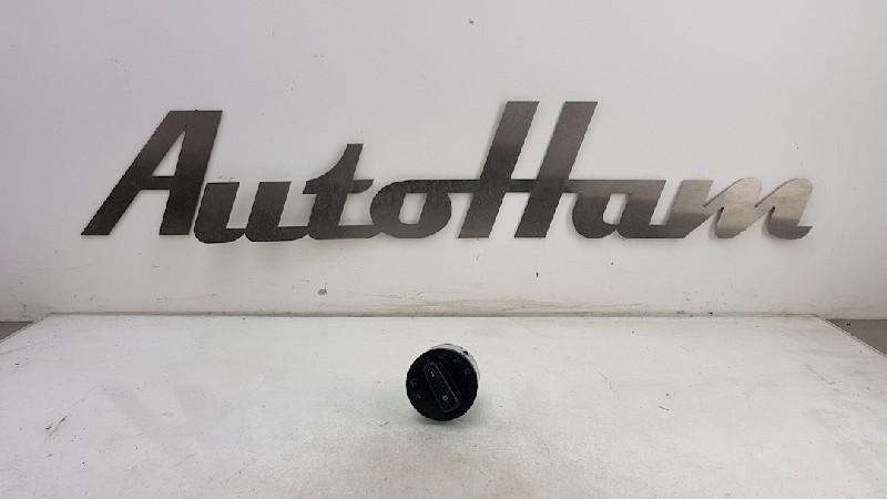 INTERRUPTEUR D'ECLAIRAGE Skoda Fabia III Combi (NJ5), Utilisé, Skoda