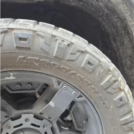 LT 295/55/R20 banden voor alle terreinen - robuustheid en pr, Auto diversen, Autosport-onderdelen, Ophalen, Nieuw