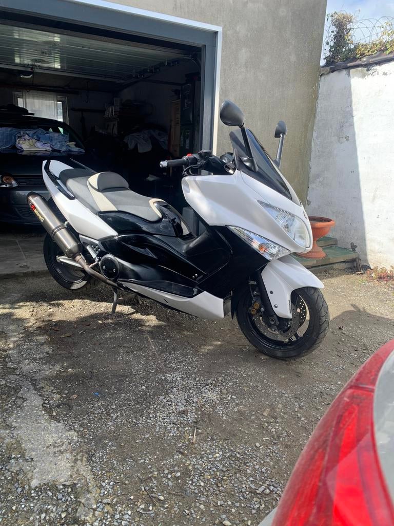 T Max 500 08/2009.ABS..20000kmdemande d’immatriculation, Enlèvement